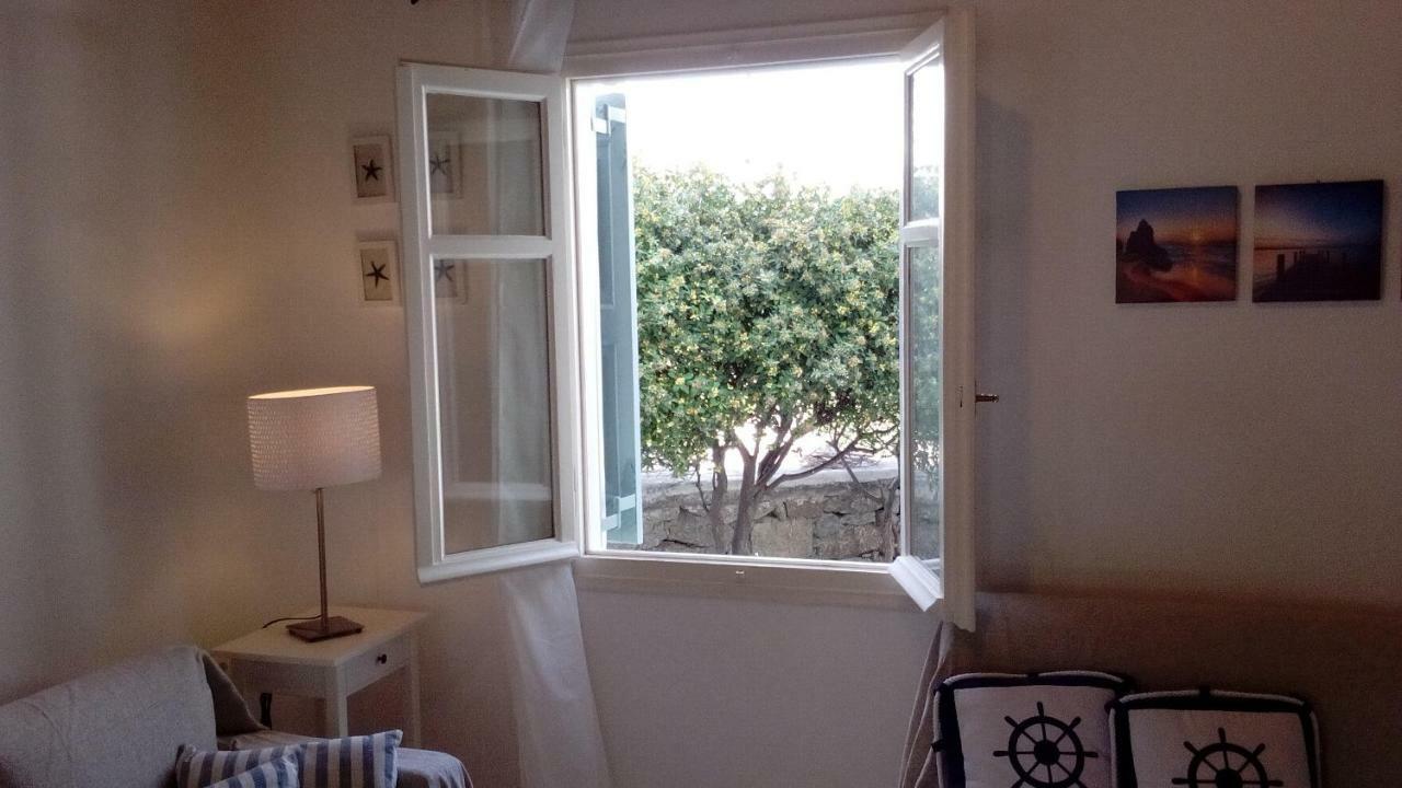 Mykonian Aroma House Apartment ออร์นอส ภายนอก รูปภาพ