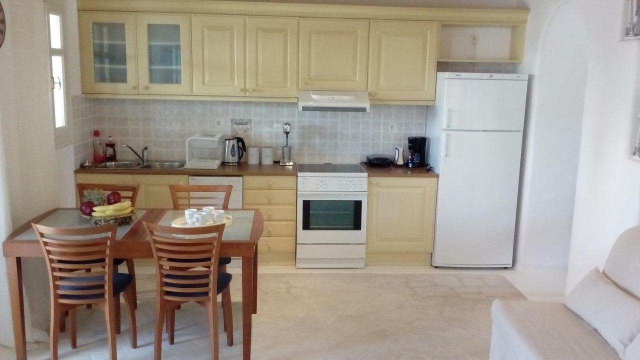 Mykonian Aroma House Apartment ออร์นอส ภายนอก รูปภาพ